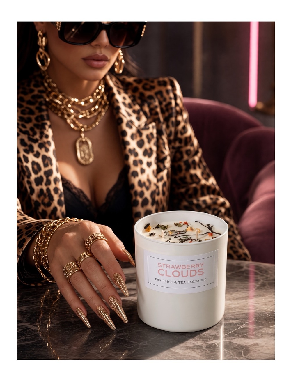 new Spice and Tea Exchange 𒀭Strawberry Clouds Soy Candle 𒀭 White Ceramic Holder